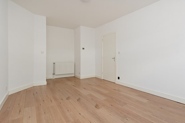 Medium property photo - Troelstrakade 447, 2531 AK Den Haag